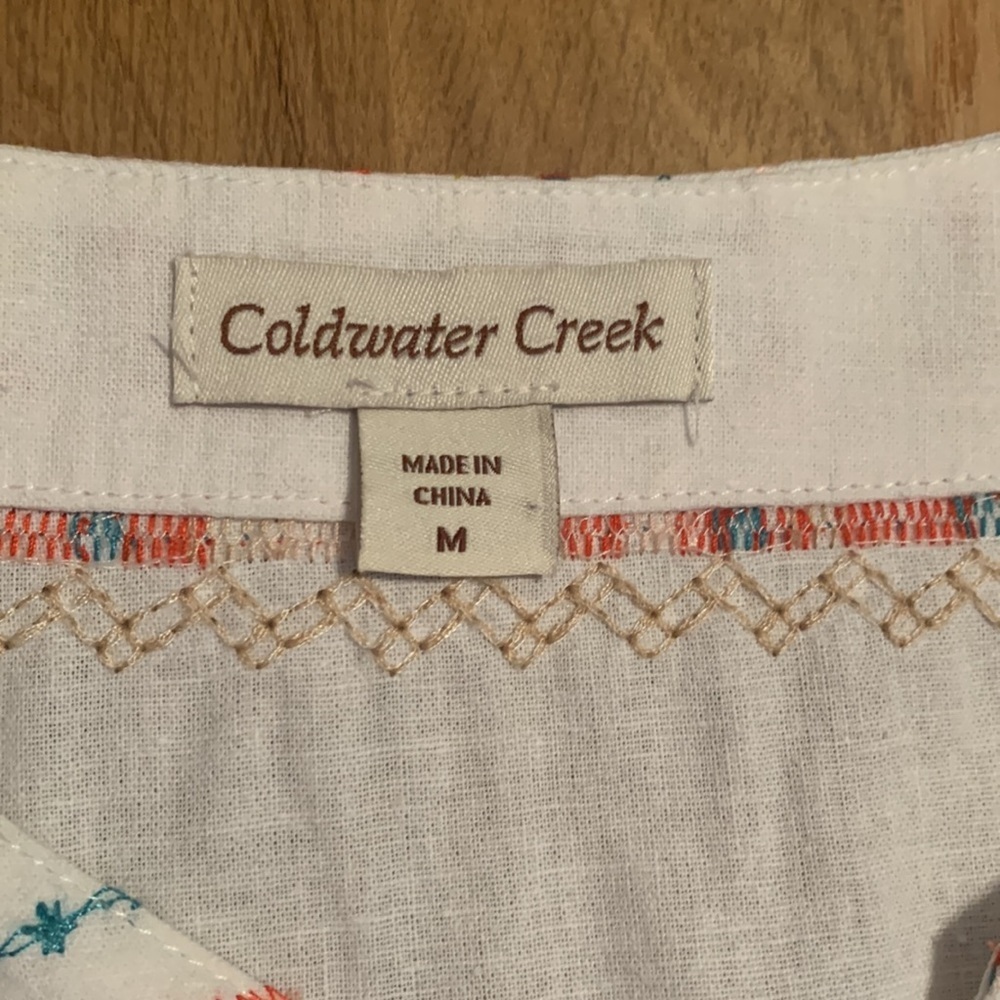 𝅺COLDWATER Creek Boho Linen Blouse with Bell Sleeves and Embroidery Women’s M - Picture 2 of 11